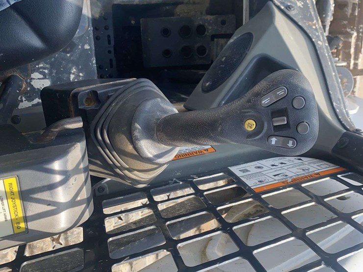 bobcat-t590-image-21