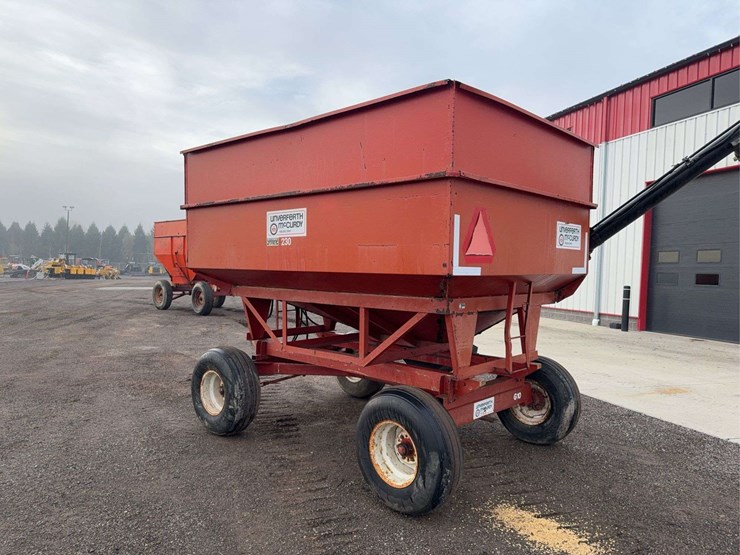 unverferth-mccurdy-gravity-wagon-image-3