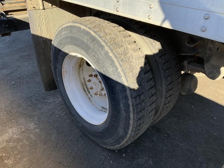 2006-caterpillar-c7-image-13