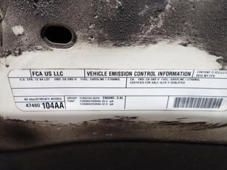 ram-1500-slt-image-12