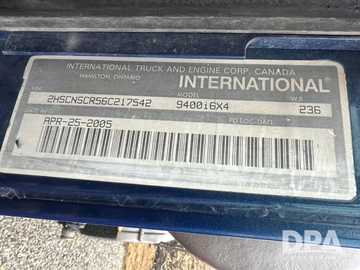 2006-international-9400-eagle-image-40