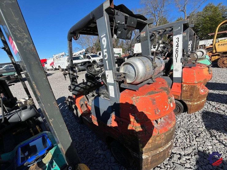 toyota-7fgcu25-image-2