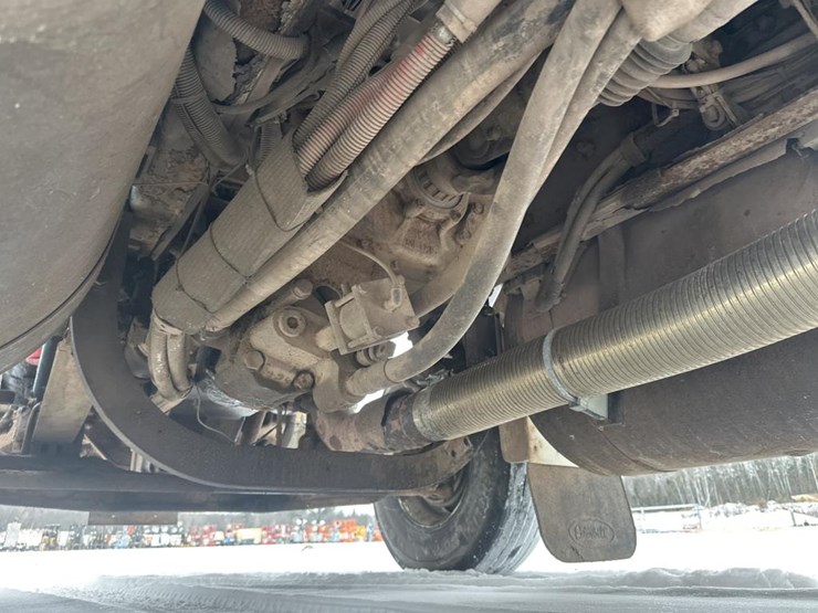 2007-peterbilt-385-image-50