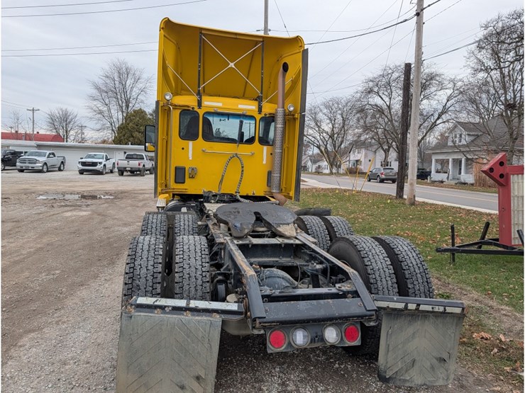 2020-kenworth-t880-image-8