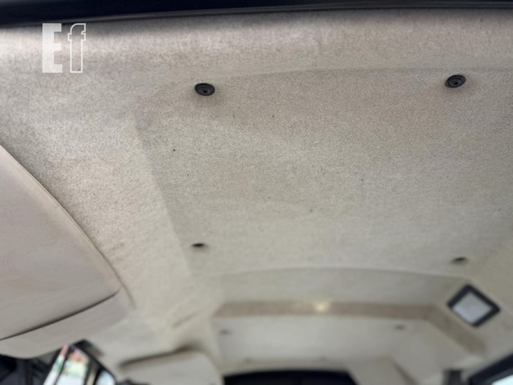 john-deere-gator-xuv-835r-image-16