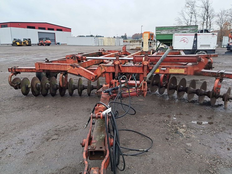 2001-krause-16'-half-fold-single-wing-disc-image-9