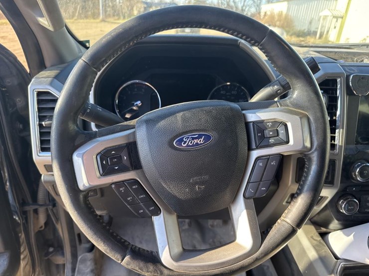 2018-ford-f450-image-39