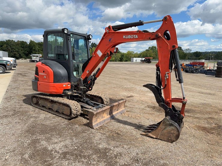 kubota-kx033-4-image-2