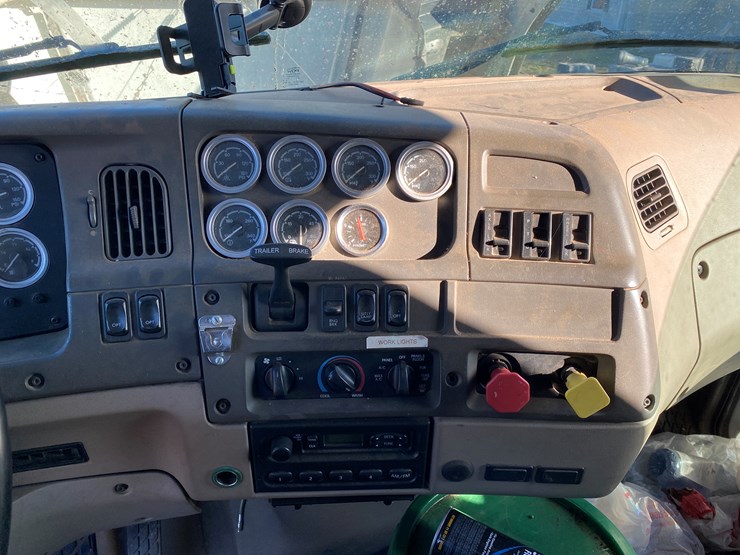 #205-•-2004-sterling-grapple-truck-(has-wi-title)-(chetek,-wi)-image-50