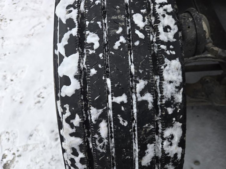 2017-peterbilt-579-image-85