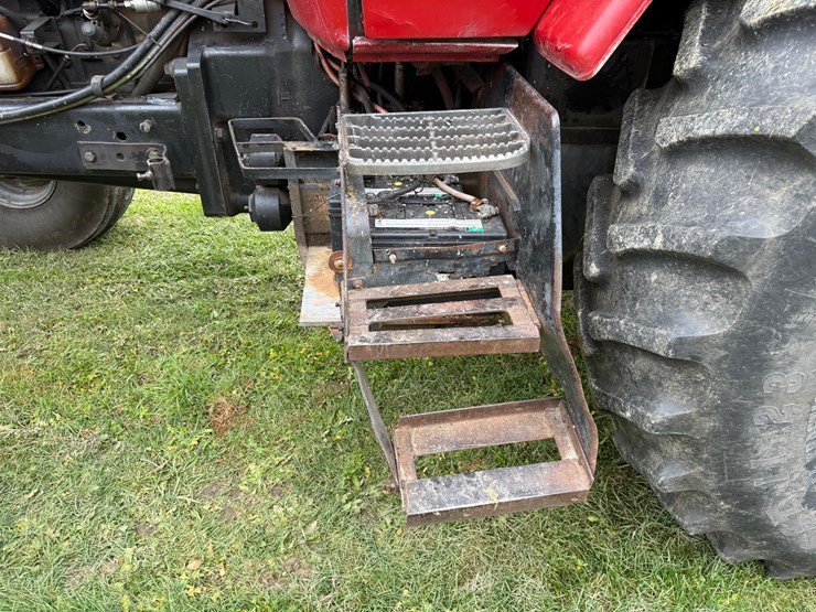 #1016-•-1989-case-7140-tractor-(fennimore,-wi)-image-10
