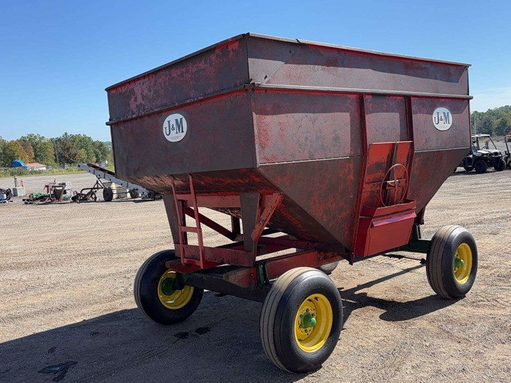 j&m-gravity-wagon-image-3