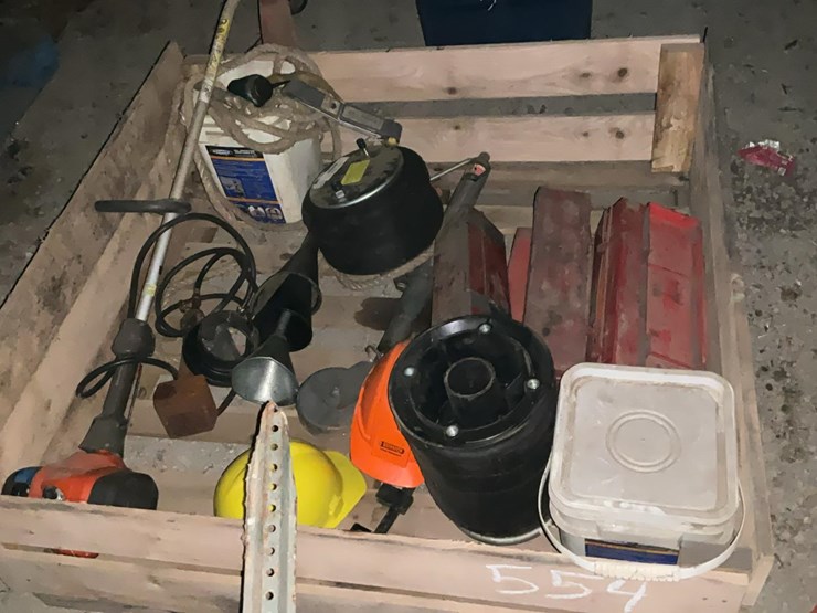 #554-•-trucker-safety-supplies-and-tools-image-1