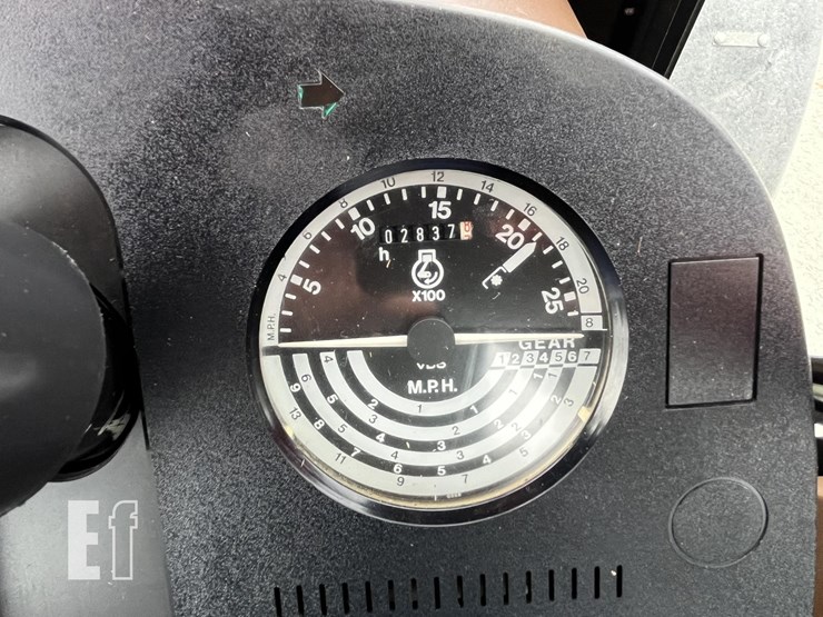 john-deere-2755-image-12