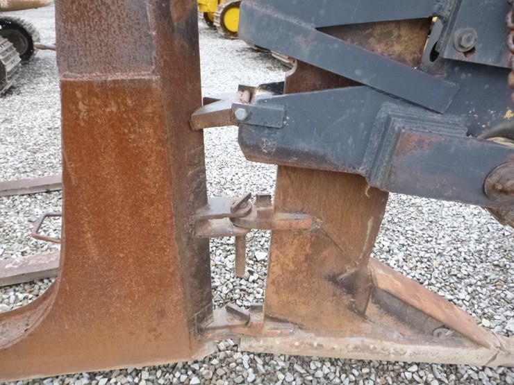 caterpillar-d6h-image-52