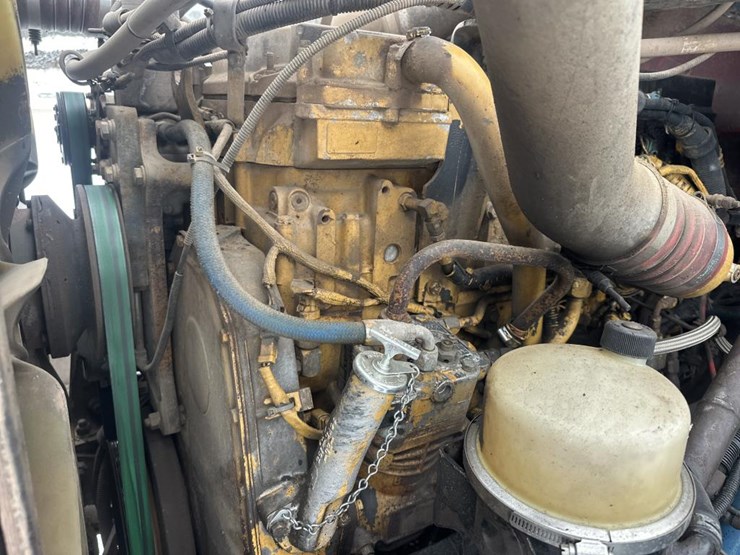 2007-peterbilt-385-image-41