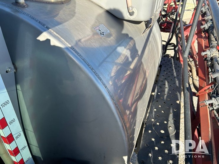 case-ih-patriot-4440-image-58