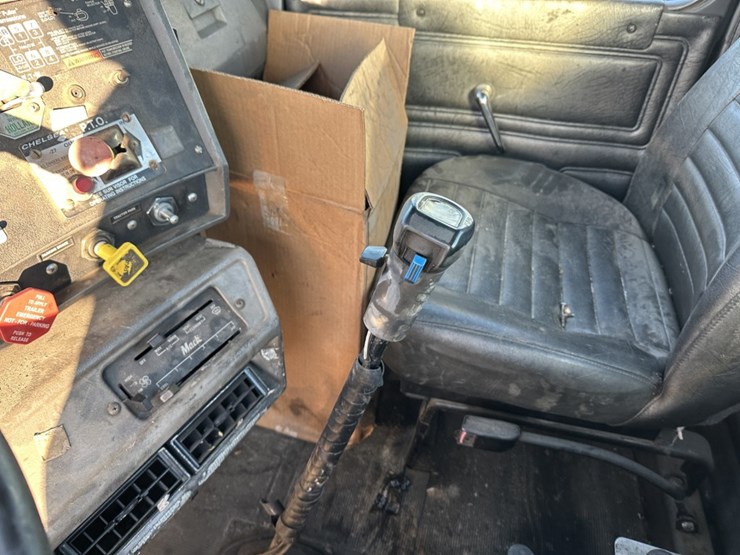 1996-mack-rd688s-image-55