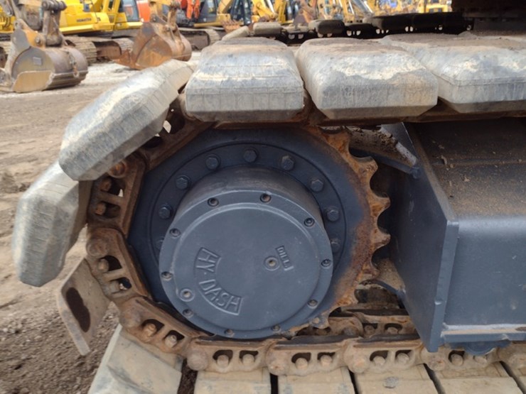 komatsu-pc128uu-2-image-35