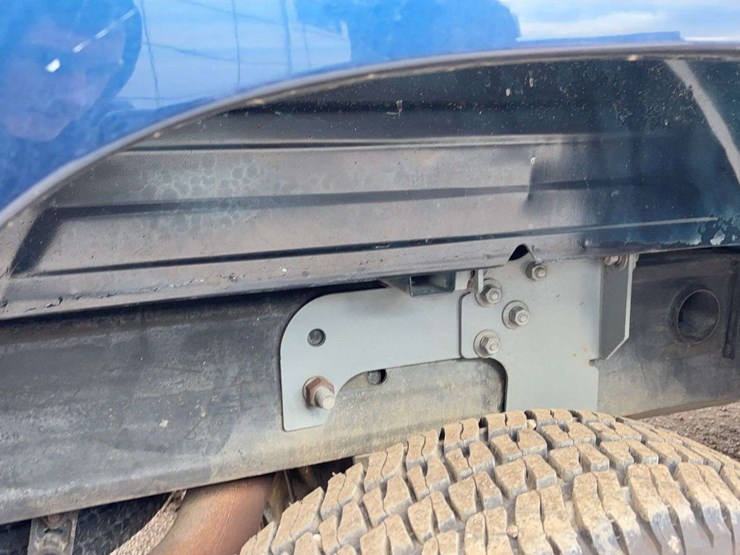 2006-gmc-2500-image-17