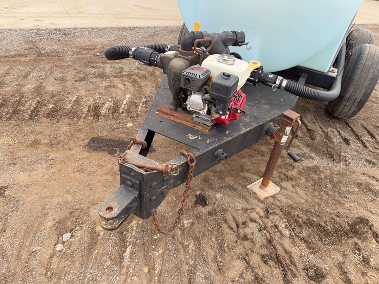 clark-nurse-tank-image-14