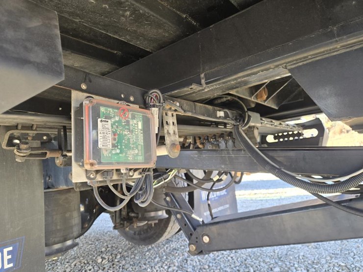 2022-international-mv607-image-32