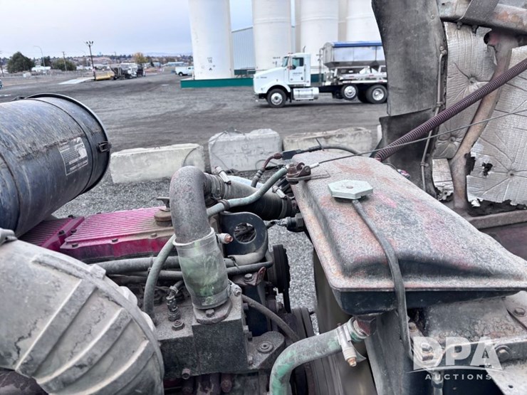 1995-kenworth-t800-image-77