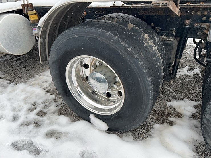 2012-mack-gu713-granite-truck-tractor-vn:1m1ax07yxcm011032-image-14