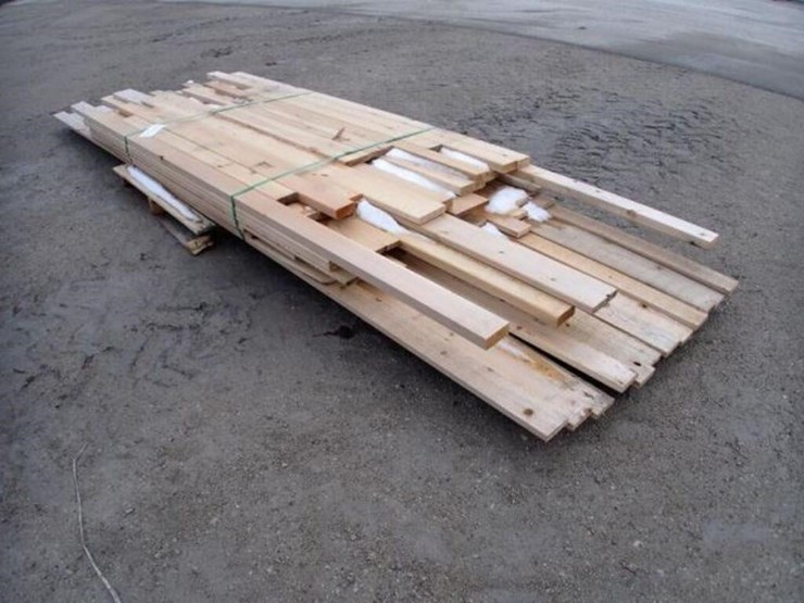 qty-of-(57)-1-2-in.-x-4-10-in.-x-4-12-ft-low-grade-image-3