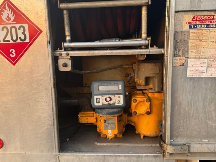 kenworth-t300-image-8