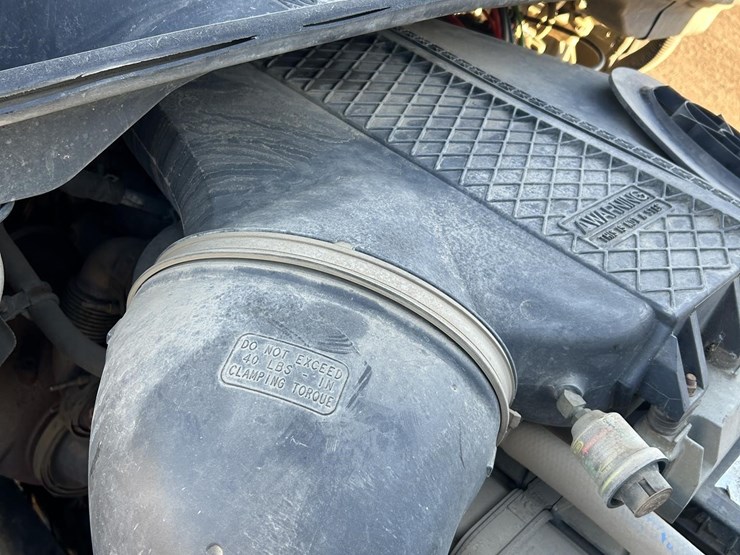 2012-freightliner-cascadia-125-image-62