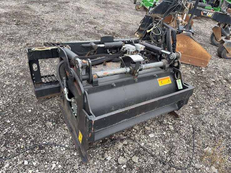 39"-cold-planer-attachment-image-2