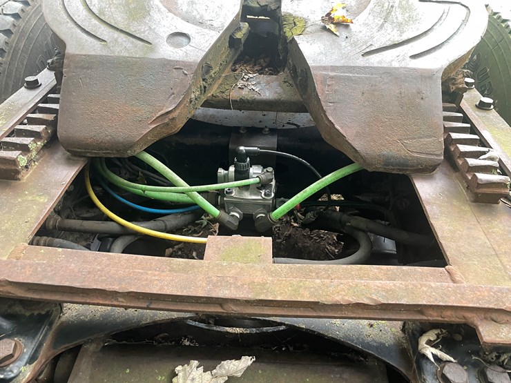 #210-•-2009-international-eagle-semi-tractor-(fall-creek,-wi)-(has-wi-title)-image-17