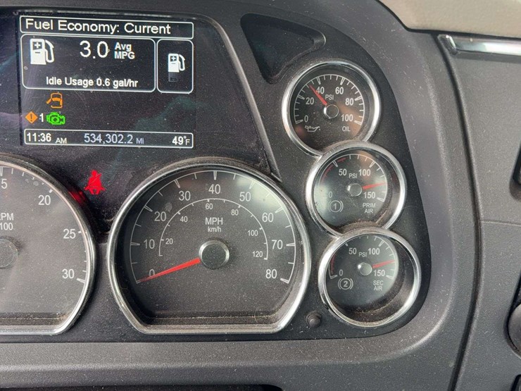 2018-peterbilt-579-image-46