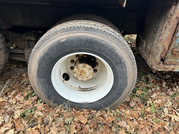 #1427-•-1989-autocar-flatbed-truck-image-58