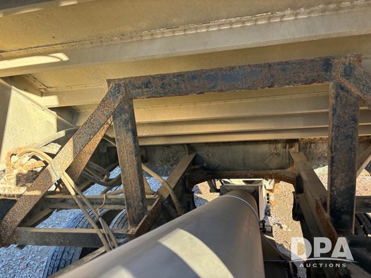 2011-merritt-dry-trailer-(dr12682-unit-97574)-image-38