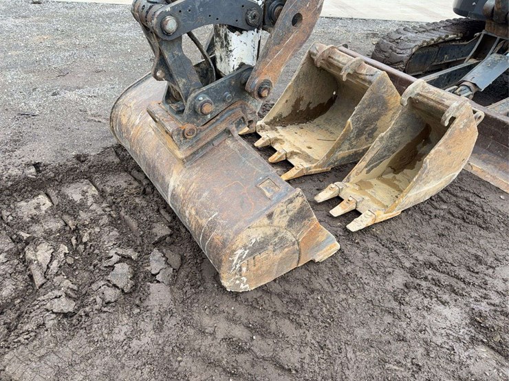 2020-bobcat-e42-image-52