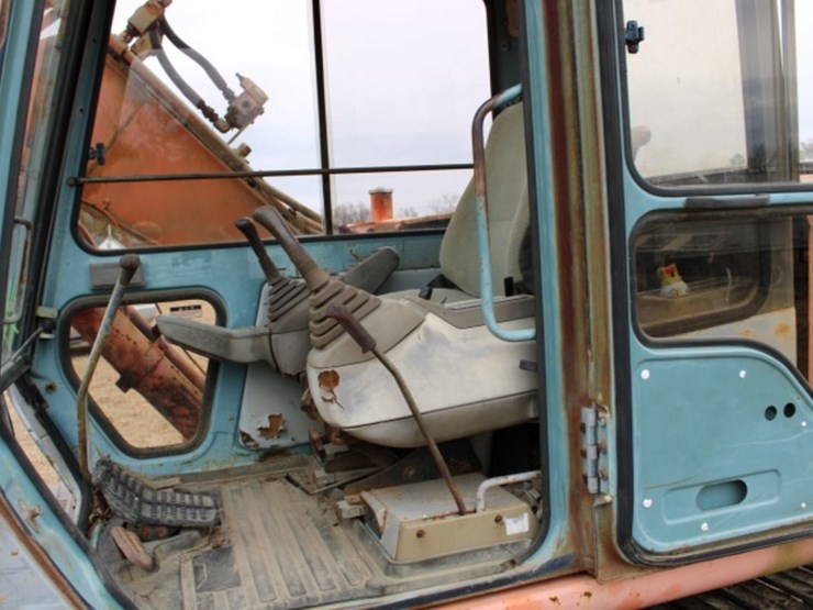 hitachi-excavator-120-3-5342-hrs-sn-12v42578-24'-boom-with-wain-roy-digging-image-14