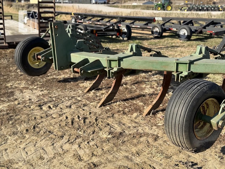 john-deere-7-image-18