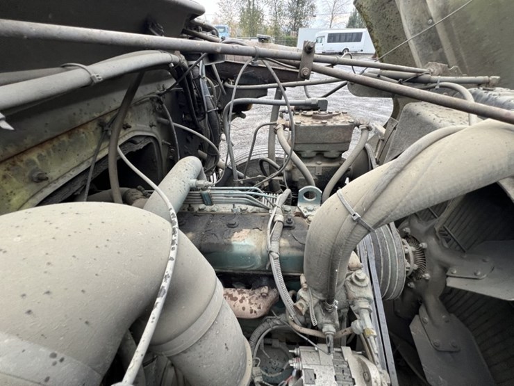 1986-international-1954-s/a-truck-tractor-image-13