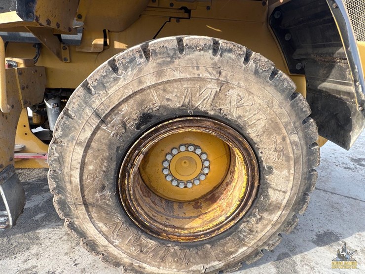 2014-caterpillar-924k-image-9