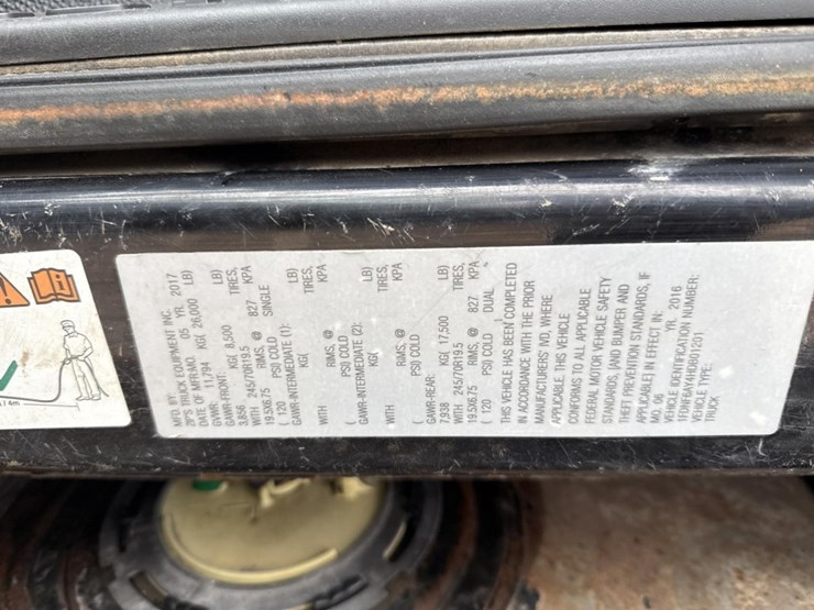 2007-ford-f650-image-56