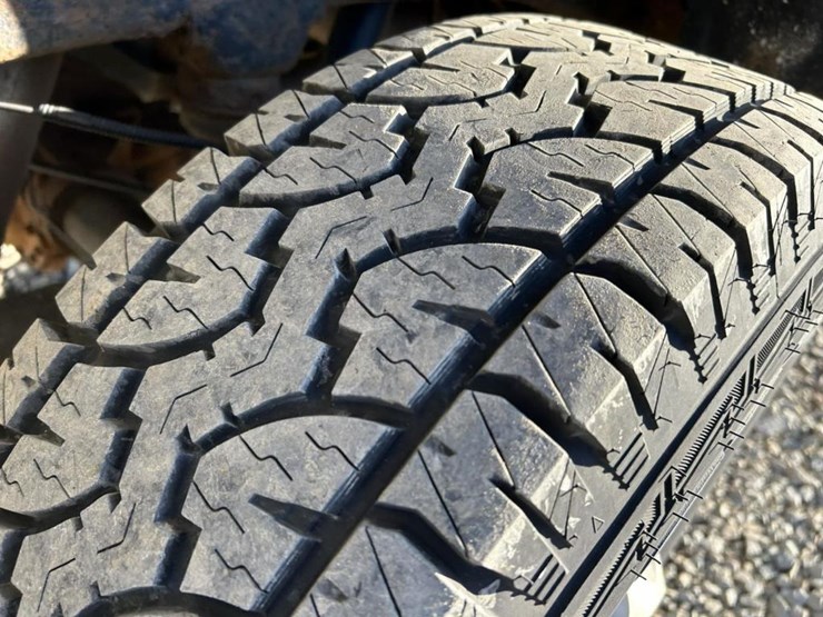 2015-chevrolet-silverado-2500hd-image-122