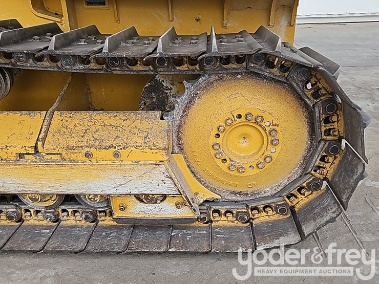 2018-deere-650k-image-23