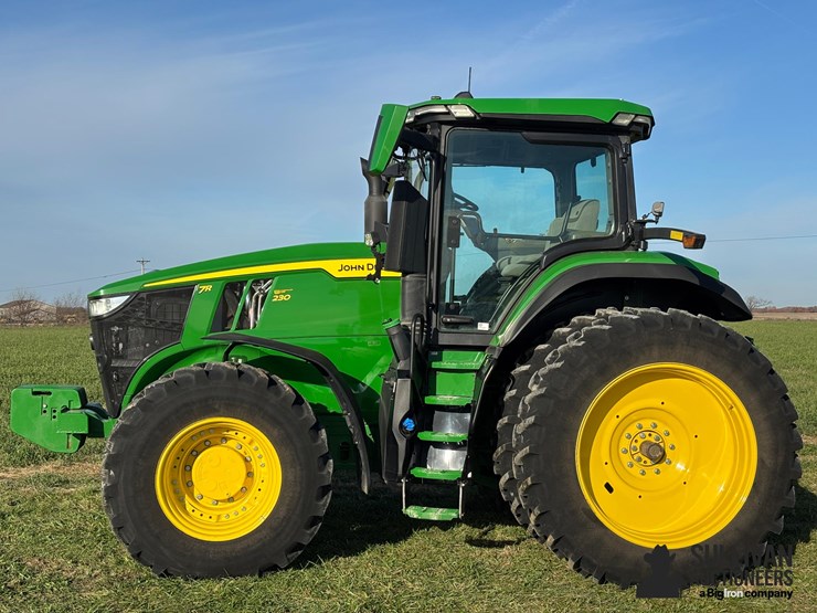 john-deere-7r-230-image-8