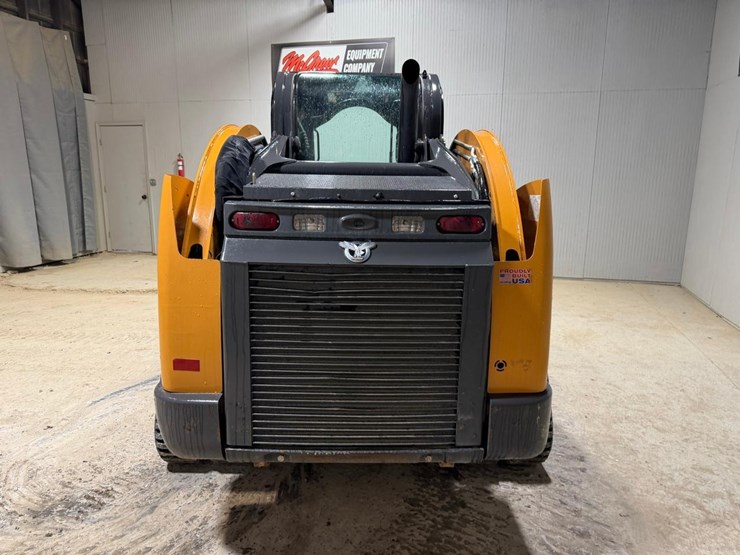 2022-case-tv450b-image-4