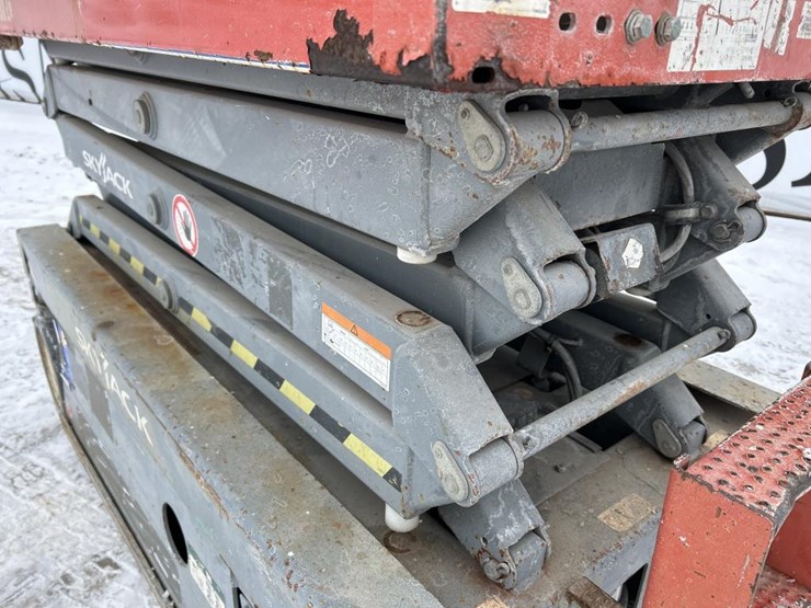 skyjack-sjiii3219-image-12