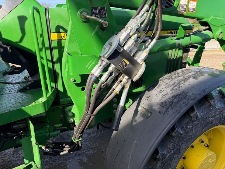john-deere-6310-image-19