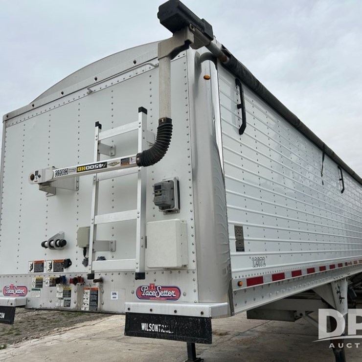 2015 WILSON HOPPER BOTTOM