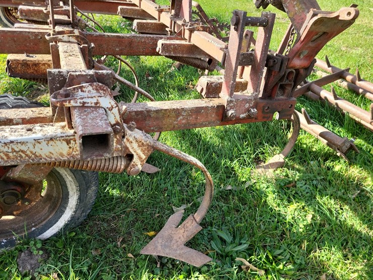 international-45-image-14